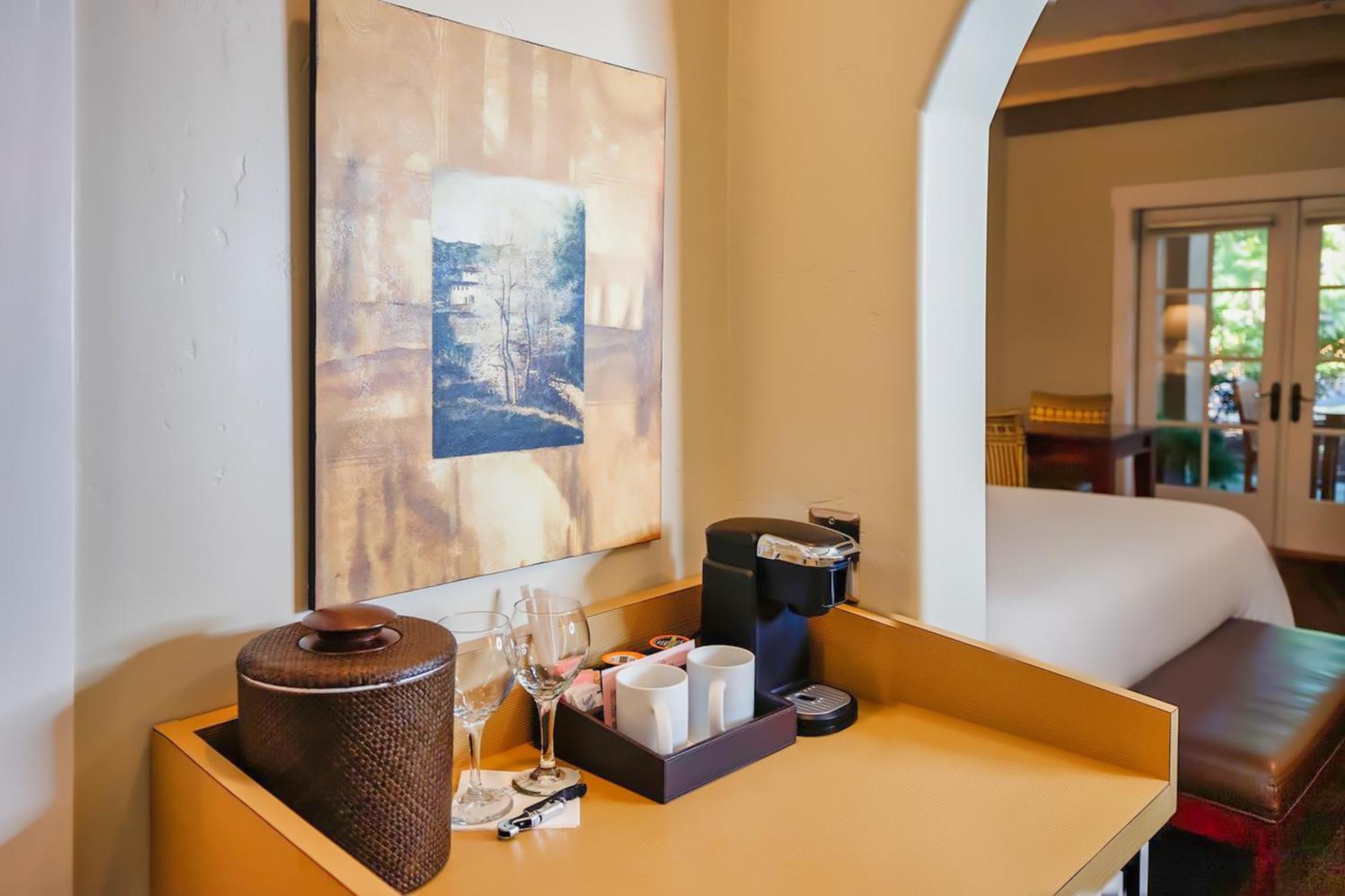 Wine & Roses Hotel Restaurant Spa Lodi Bagian luar foto