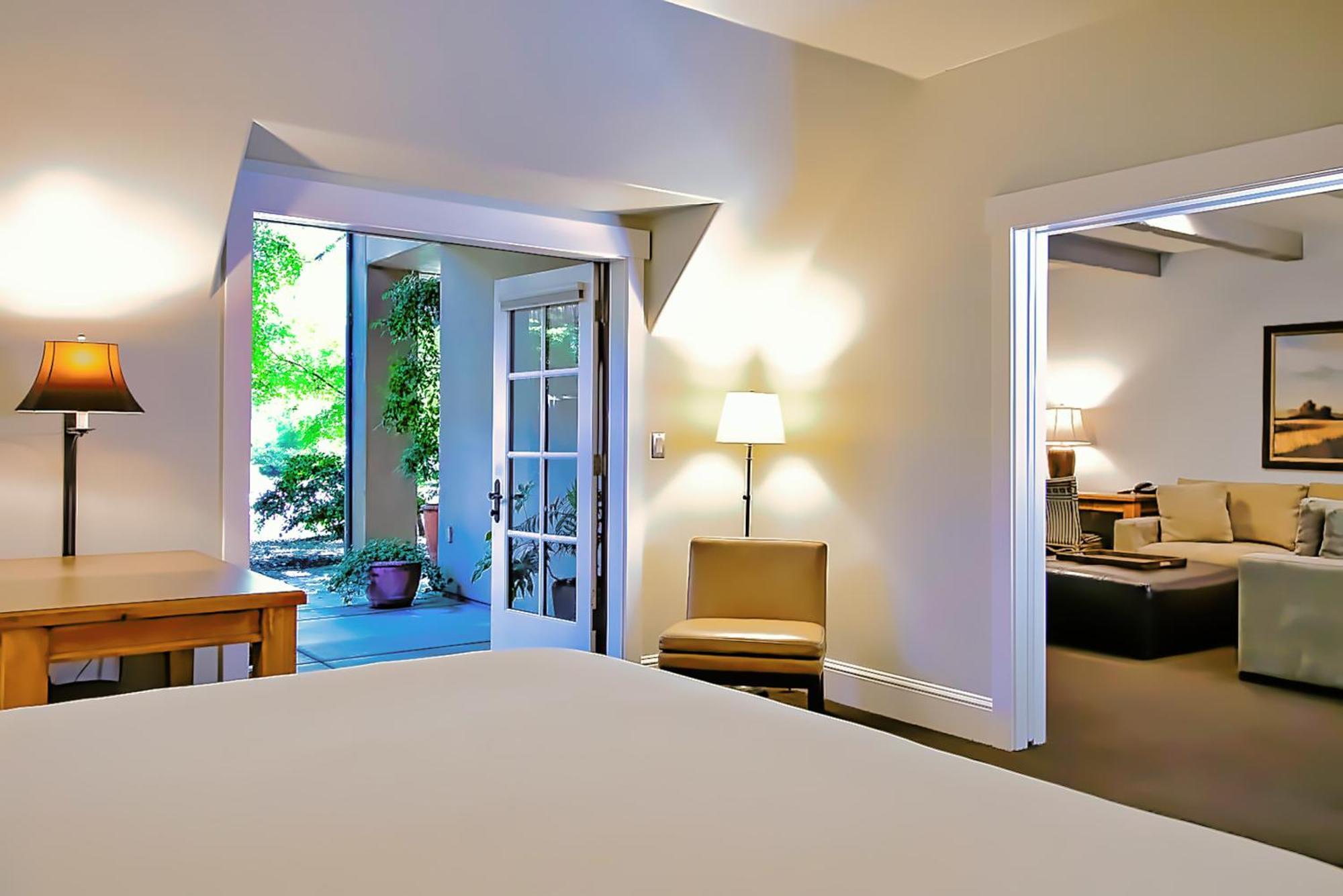 Wine & Roses Hotel Restaurant Spa Lodi Bagian luar foto